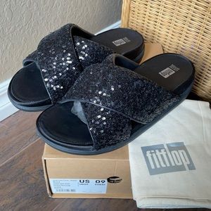 Fitflop Loosh Luxe slides